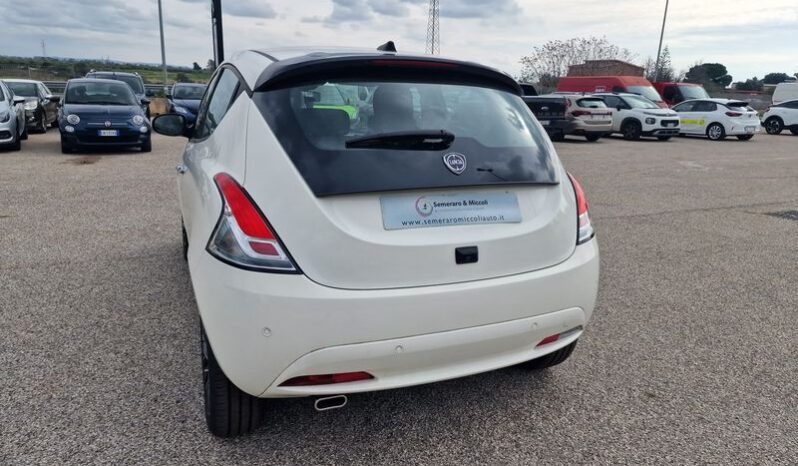 LANCIA – Ypsilon III 2021 – Ypsilon 1.0 firefly hybrid Platino s&s 70cv pieno