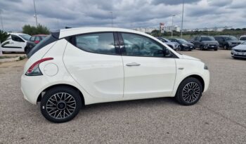 LANCIA – Ypsilon III 2021 – Ypsilon 1.0 firefly hybrid Platino s&s 70cv pieno